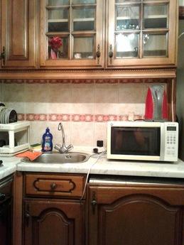 1 bedroom apartment near the metro, Moscow - apartment by the day