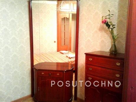 1 bedroom apartment near the metro, Moscow - apartment by the day