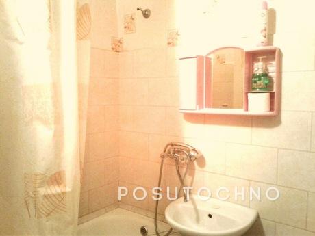 1 bedroom apartment near the metro, Moscow - apartment by the day