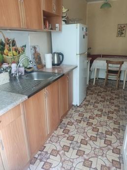 Сдам свой курень в Ильичевске, Черноморск (Ильичевск) - квартира посуточно