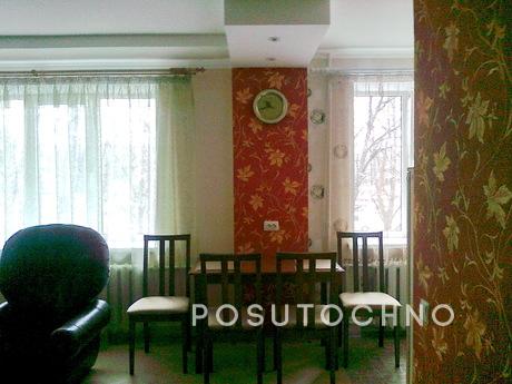Renovation, studio-kitchen, 2/5 fl, Sumy - apartment by the day