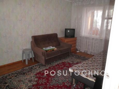 Однушка недалеко від центру, Алушта - квартира подобово
