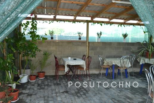 Rooms at 5 minutes from the sea!, Sudak - apartment by the day