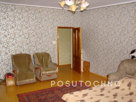 Rent your two-bedroom apartments, Chernomorsk (Illichivsk) - apartment by the day