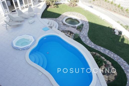 Rent a Villa with a panoramic sea view,, Odessa - apartment by the day