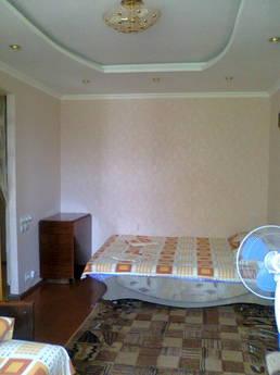1 k.kv. on the street. Demysheva to the, Yevpatoriya - apartment by the day