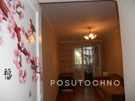 2 bedroom near Central Department Store, Berdiansk - apartment by the day