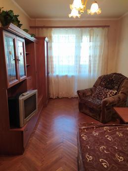 Daily rent1st quarter of Mayakovskogo Av, Kyiv - apartment by the day