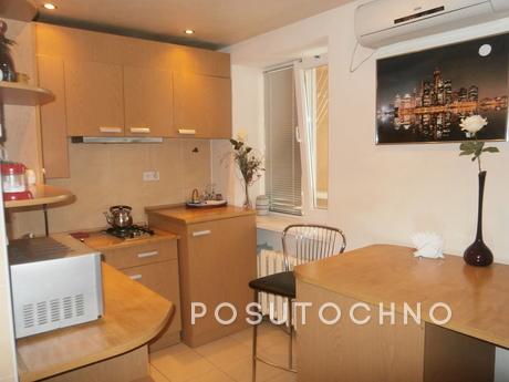 Apartment for rent, Kherson - apartment by the day