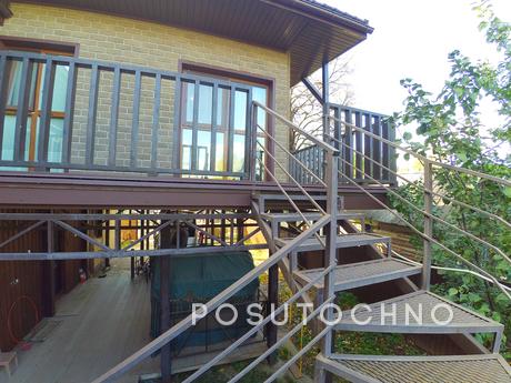 Panoramic 4-seater with a balcony, Kazan - apartment by the day
