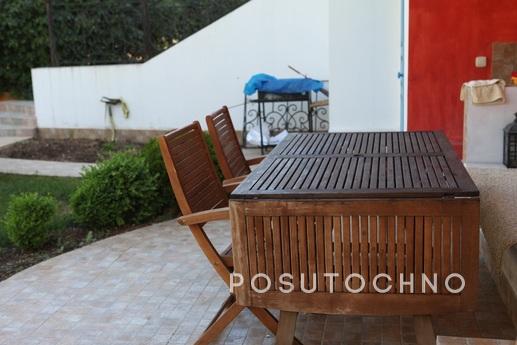 Rent a cozy guest room at the sea., Sevastopol - apartment by the day