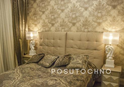 The apartment is located in ystorycheskoy parts of the city 