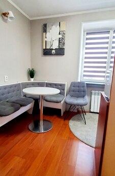Rent Zatishnoy 1kim. Podobovo Apartment, Ternopil - apartment by the day