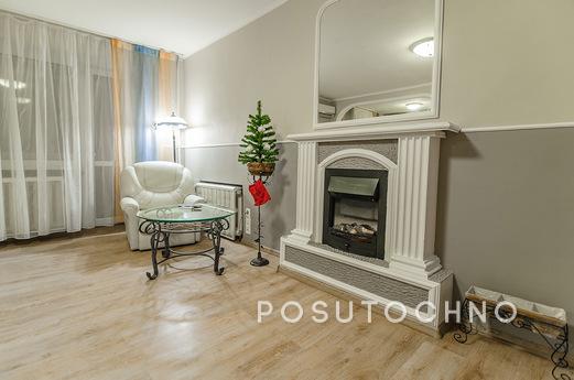 Two-bedroom apartment in the center of Kiev apartment with t