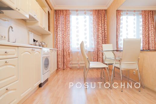 Arbat 22. Moskvy.m center. Arbat, Moscow - apartment by the day
