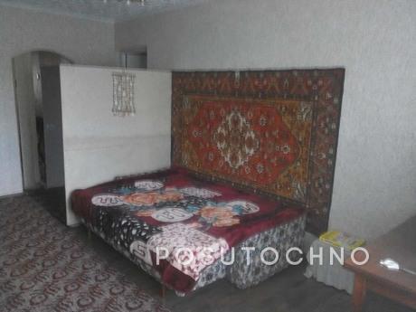 I rent a room or two rooms for rent in Obolon, 250UAH / day 