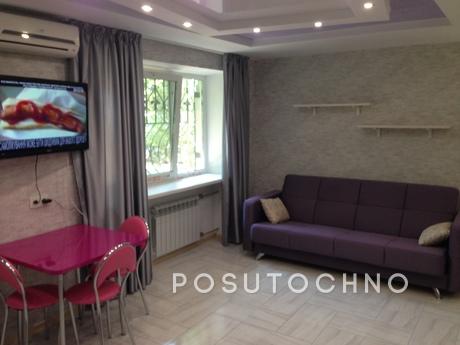 1-комн кв Евро ремонт. Центр, Северодонецк - квартира посуточно
