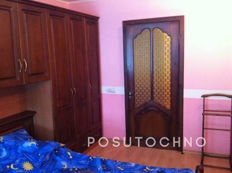 2-room apartment. District cunning marke, Sievierodonetsk - apartment by the day