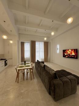 A quiet studio apartment is available every day and every ye