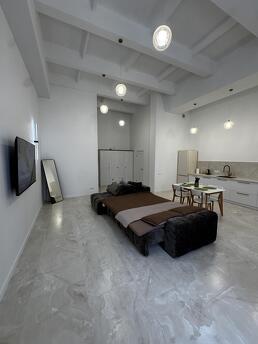 Studio of the Border Academy, Khmelnytskyi - apartment by the day