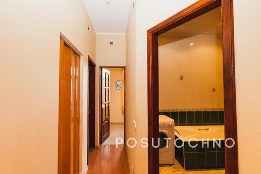 2-bedroom apartment in a quiet area, Sievierodonetsk - apartment by the day