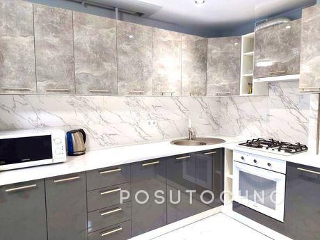 I am renting a 1-room apartment in Novobudov (Avalon) vul. S