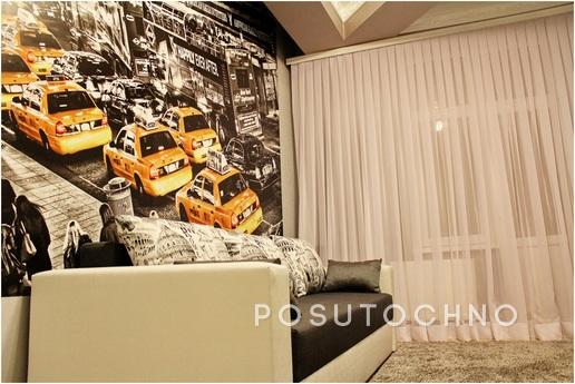 The apartment is on the 1st floor of a 30 storey building. A