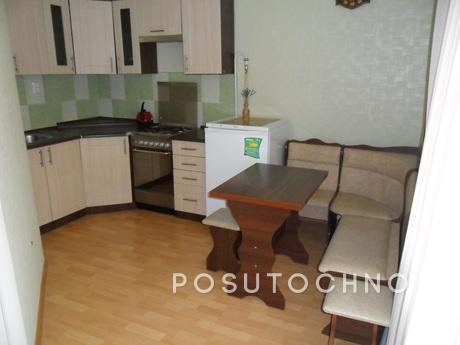 Cozy guest house near the sea, Sudak - apartment by the day