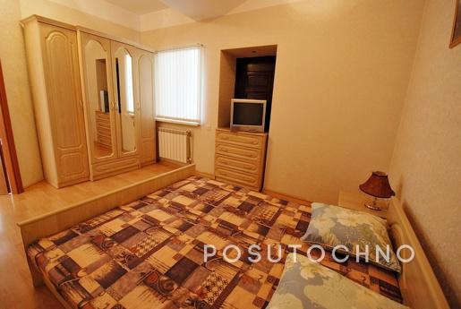 Зручне місце! Зручні ціни!, Ялта - квартира подобово