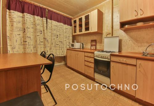 Apartment for Rent 'Revolution', Moscow - apartment by the day