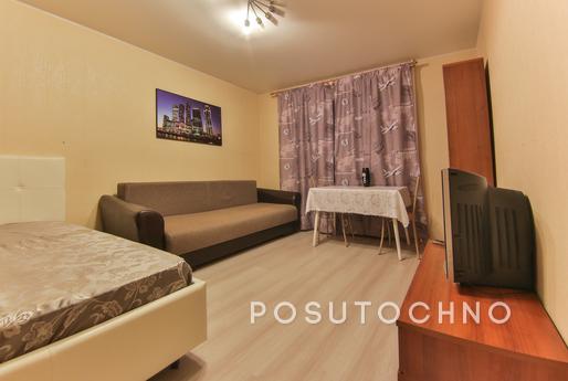 Apartment for Rent 'Revolution', Moscow - apartment by the day