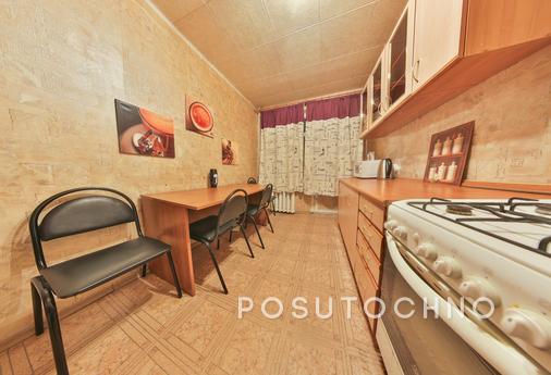 Apartment for Rent 'Revolution', Moscow - apartment by the day