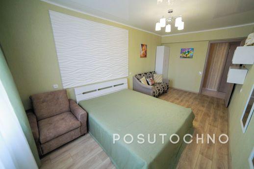 I rent daily a 3-room apartment, Mykolaiv - apartment by the day