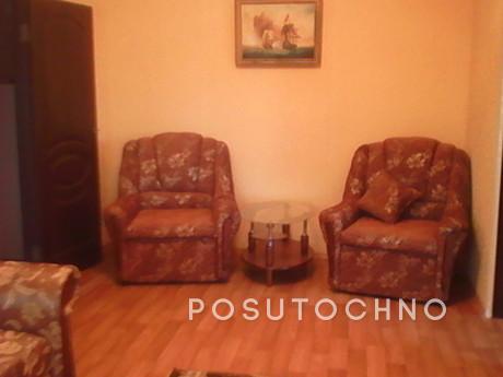 2-bedroom apartment, Chernomorsk (Illichivsk) - apartment by the day