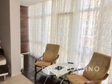 Rent an apartment, Parkovaya50, sea view, Chernomorsk (Illichivsk) - apartment by the day