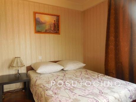 the private sector by the sea, Alushta - apartment by the day