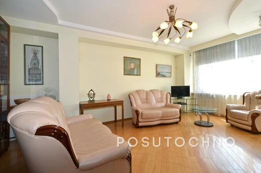 Two-bedroom apartment Arbatskaya, Moscow - apartment by the day