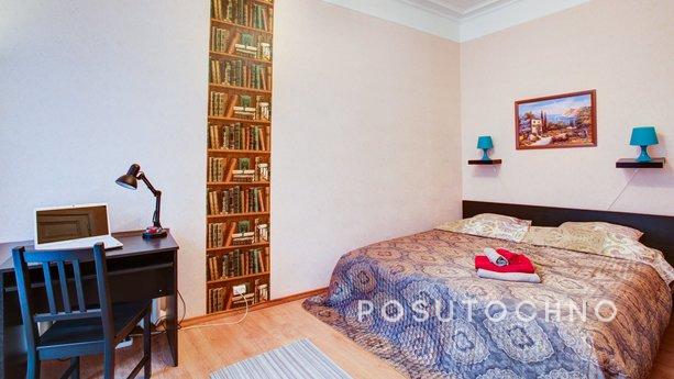 3 bedroom apartment for rent, Москва - квартира подобово