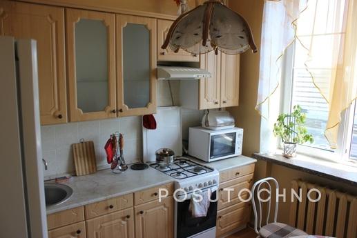 2 bedroom apartment m Dubrovka, Moscow - apartment by the day