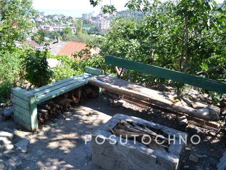 Detached house in the center of, Alushta - apartment by the day