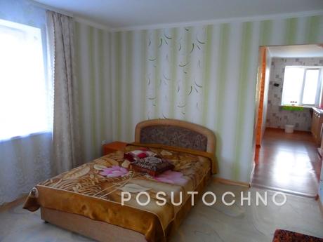 Posuti 2 rooms. e intsevo, Kerch - apartment by the day