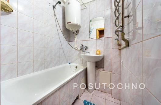 2 sq.m. Shalimova, NAU, ISIDA, Dorogozhichi, Kyiv - apartment by the day