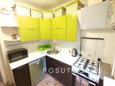 2 square meters to Bilya Park, Shalimova, NAU, Kyiv - apartment by the day