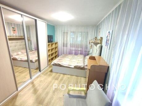 2 square meters to Bilya Park, Shalimova, NAU, Kyiv - apartment by the day