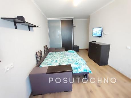 1k bus station, Demiivska, Yahidna, Kyiv - apartment by the day