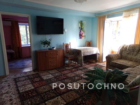Excellent location of the apartment in the center of Pechers