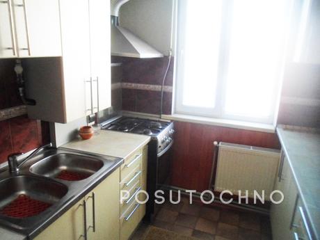 Rent a house near the center, Okhtyrka - apartment by the day