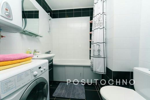 1 bedroom apartment in a new building, Kyiv - apartment by the day