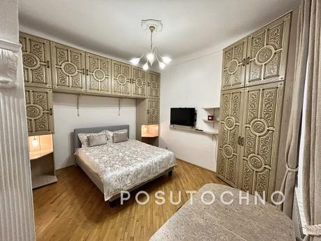 Romantic courtyard apartments, Lviv - apartment by the day