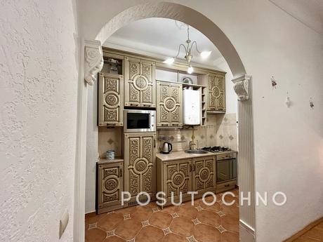 Romantic courtyard apartments, Lviv - apartment by the day